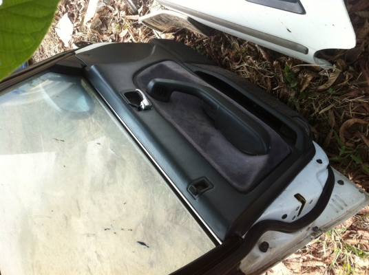 ขอขายประตูhonda accord 94 8000บาท