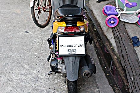 HONDA CLICK110 คาบูสภาพรถและเครื่องสวยมาก เจ้าของขายเอง HONDA CLICK110 คาบูสภาพรถและเครื่องสวยมาก เจ้าของขายเอง