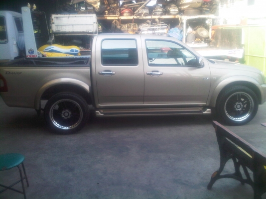 เปลี่ยนใจขาย isuzu D-max LS di3.0 อีกรอบครับ