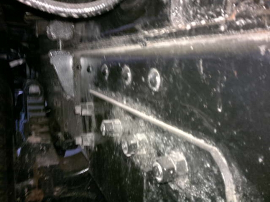 รถนิสสัน UD 10 ล้อดั๊ม 320 แรงม้า ปี 50 สนใจติดต่อ 0816079515 รถนิสสัน UD 10 ล้อดั๊ม 320 แรงม้า ปี 50 สนใจติดต่อ 0816079515