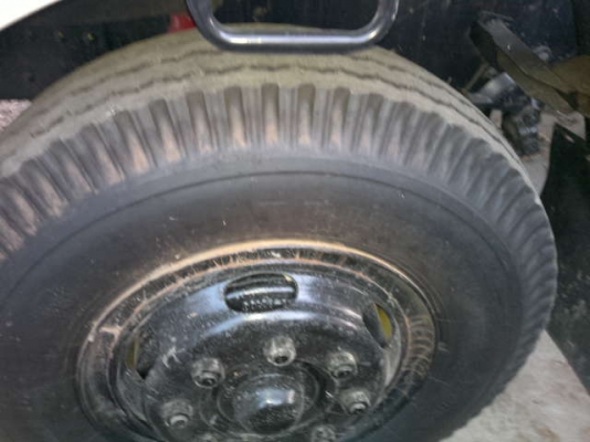 รถนิสสัน UD 10 ล้อดั๊ม 320 แรงม้า ปี 50 สนใจติดต่อ 0816079515 รถนิสสัน UD 10 ล้อดั๊ม 320 แรงม้า ปี 50 สนใจติดต่อ 0816079515