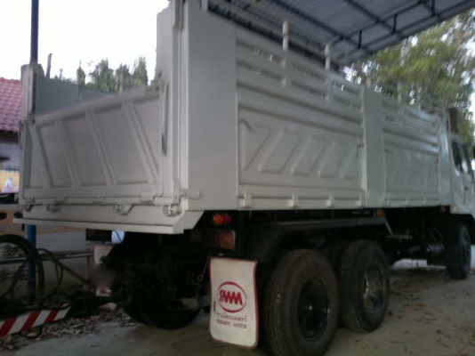 รถนิสสัน UD 10 ล้อดั๊ม 320 แรงม้า ปี 50 สนใจติดต่อ 0816079515 รถนิสสัน UD 10 ล้อดั๊ม 320 แรงม้า ปี 50 สนใจติดต่อ 0816079515