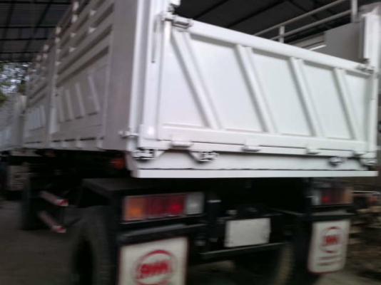 รถนิสสัน UD 10 ล้อดั๊ม 320 แรงม้า ปี 50 สนใจติดต่อ 0816079515 รถนิสสัน UD 10 ล้อดั๊ม 320 แรงม้า ปี 50 สนใจติดต่อ 0816079515