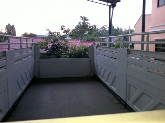 รถนิสสัน UD 10 ล้อดั๊ม 320 แรงม้า ปี 50 สนใจติดต่อ 0816079515 รถนิสสัน UD 10 ล้อดั๊ม 320 แรงม้า ปี 50 สนใจติดต่อ 0816079515