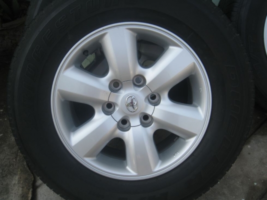 ขายล้อแม็ก Toyota Fortuner 17"x7.5" 6รู139 et30 + ยางปี11 (081-3747940)