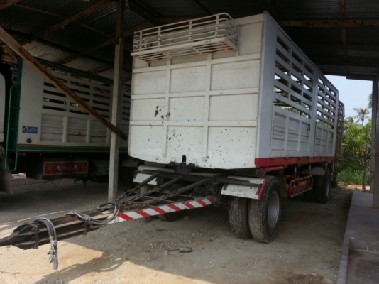 ขายลูกพ่วง