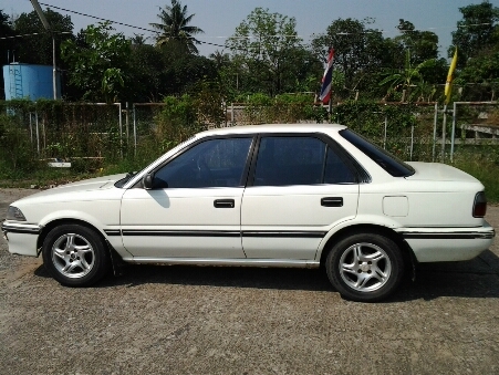 ขายรถยนต์ ปี90 โตโยต้า โคโรล่า รุ่นโดเรม่อน เครื่อง1600cc.ติดแก๊ส เกียร์ธรรมดา พวงมาลัยธรรมดา แอร์ ล้อแม็ก ภายในดี รถขับดี ขายถูกๆตามสภาพ (ไม่ใช่แท็กซี่) ขายรถยนต์ ปี90 โตโยต้า โคโรล่า รุ่นโดเรม่อน เครื่อง1600cc.ติดแก๊ส เกียร์ธรรมดา พวงมาลัยธรรมดา แอร์ ล้อแม็ก ภายในดี รถขับดี ขายถูกๆตามสภาพ (ไม่ใช่แท็กซี่)
