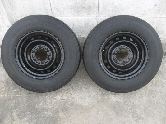 ล้อกะทะ 15นิ้ว 6รู +ยางบริสโตน195R15