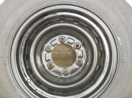 ล้อกะทะ 15นิ้ว 6รู +ยางบริสโตน195R15