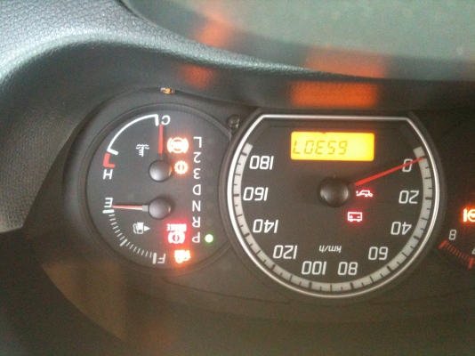 ขายด่วน SUZUKI SWIFT 2010 1.5 รถวิ่งหลักหมื่น