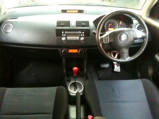 ขายด่วน SUZUKI SWIFT 2010 1.5 รถวิ่งหลักหมื่น