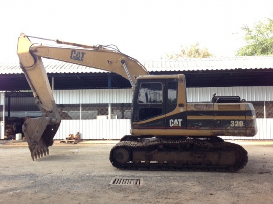 ขายรถแบคโฮ CAT 320V2 รถพร้อมใช้ ไฟฟ้าครบ รถทำงานอยู่ ช่วงล่างเต็มๆ ราคาต่อรองได้