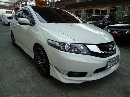 new city 2012 วิ่ง 7 พันโล มีบุ๊คเซอวิส เช๊คศูนย์ได้เลย ค่ะ พร้อมโอน