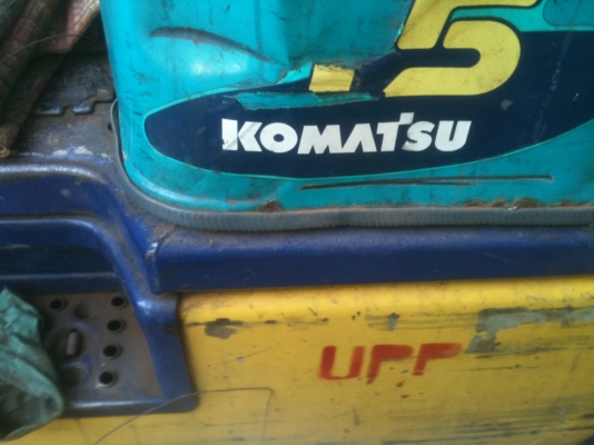 ขาย ฟอร์คลิฟต์ Komatsu รุ่น15 เครื่องดีเซล 1.5 ตัน ขาย ฟอร์คลิฟต์ Komatsu รุ่น15 เครื่องดีเซล 1.5 ตัน