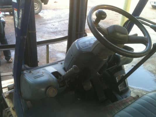 ขาย ฟอร์คลิฟต์ Komatsu รุ่น15 เครื่องดีเซล 1.5 ตัน ขาย ฟอร์คลิฟต์ Komatsu รุ่น15 เครื่องดีเซล 1.5 ตัน