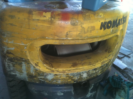 ขาย ฟอร์คลิฟต์ Komatsu รุ่น15 เครื่องดีเซล 1.5 ตัน ขาย ฟอร์คลิฟต์ Komatsu รุ่น15 เครื่องดีเซล 1.5 ตัน