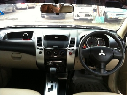 PAJERO SPORT 2011 รถสวยจัด มับุ๊คเซอวิสครบ
