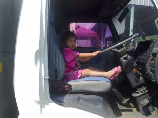 ขายหกล้อ HINO FC120 ตู้แห้ง ประตู 3 บาน