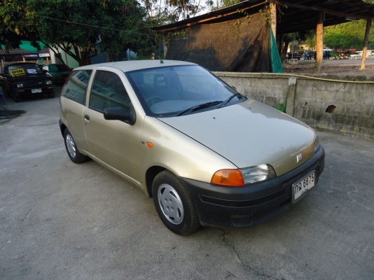 ขาย Fiat Punto สีบรอนซ์ทองสวยๆ ราคา 85,000 บาท พร้อมโอนครับ ++++++++