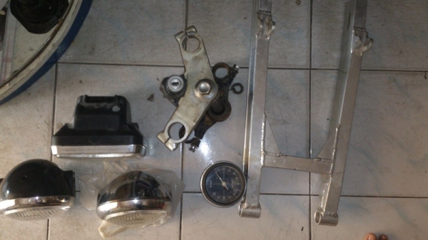 ขายล้อ1.85-17 1คู่ โช็คหน้าวิง หน้ากากโมตาด สวิงอามปิเนียม ไฟหน้า