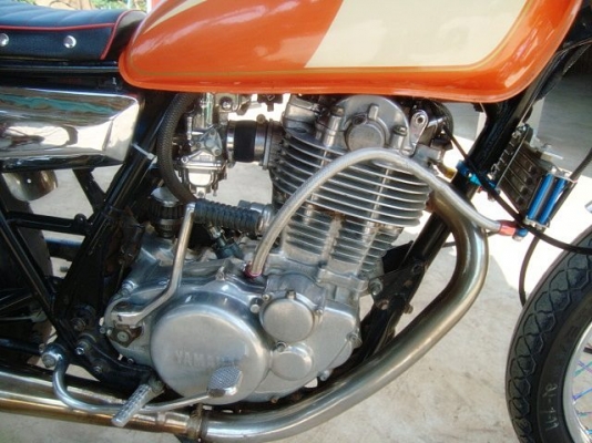 ขายSR400มี2คัน//เดิมๆปี2002อินวอยสพม.//คาเฟ่ปี95อินวอยแต่งทั้งคันราคาเบาๆครับผม