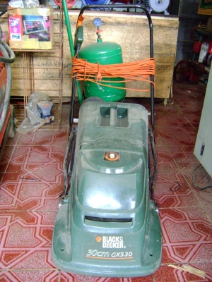 เครื่องตัดหญ้าไฟฟ้า BACK & DECKER เครื่องตัดหญ้าไฟฟ้า BACK & DECKER