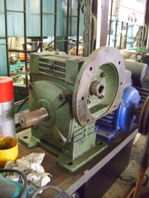 เกียร์ทด 1/60 รอบ