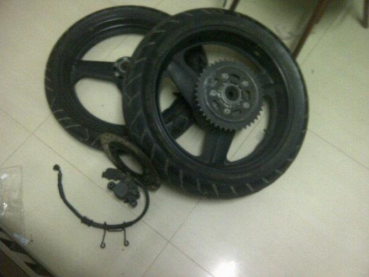 ล้อ แม๊ก สวยๆ อะไหล่ ครบ  สภาพสวย