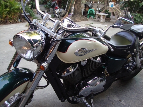 (ปิดการขาย) รถ Honda Shadow 400 CC. รายละเอียดด้านใน