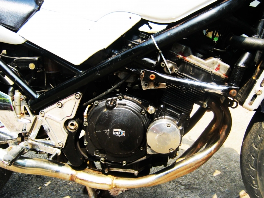 Suzuki Bandit 250 cc. ทะเบียน (ต่อรองกันได้ครับ) ปรับราคาใหม่ถูกกว่าเดิมครับ Suzuki Bandit 250 cc. ทะเบียน (ต่อรองกันได้ครับ) ปรับราคาใหม่ถูกกว่าเดิมครับ