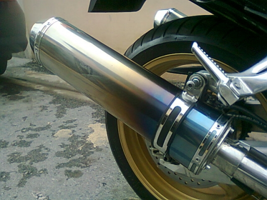 (ลดแล้ว/รับเเลก/เทริน์)ขาย blackbird cbr1100xx ปี2000(หัวฉีด)สเปคเมกา สรรพสามิตแท้ๆถูกๆ (ลดแล้ว/รับเเลก/เทริน์)ขาย blackbird cbr1100xx ปี2000(หัวฉีด)สเปคเมกา สรรพสามิตแท้ๆถูกๆ