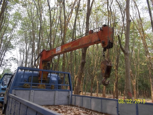 ขาย6ล้อ npr   เครื่อง   4be1  พวงมาลัยเพาเวอร์