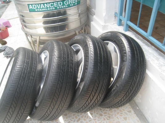 ขายล้อแม็ก Honda civic  16"x6.5" 5/114 et45 +ยางปี 09 (081-3747940)