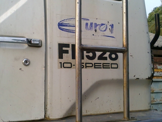 ขายรถบรรทุกหัวคัทซี MITSUBISHI FN528 EURO I เครื่อง 195 แรง 2 เพลา ทะเบียนพร้อมโอน ขายรถบรรทุกหัวคัทซี MITSUBISHI FN528 EURO I เครื่อง 195 แรง 2 เพลา ทะเบียนพร้อมโอน