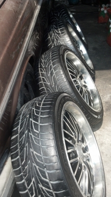 แม็กวีไอพี 4 รู 100 ขอบ17 พร้อมยาง 205 45 17 ปี 10 แม็กวีไอพี 4 รู 100 ขอบ17 พร้อมยาง 205 45 17 ปี 10