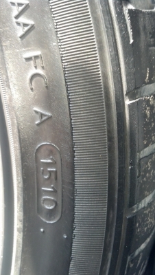 แม็กวีไอพี 4 รู 100 ขอบ17 พร้อมยาง 205 45 17 ปี 10 แม็กวีไอพี 4 รู 100 ขอบ17 พร้อมยาง 205 45 17 ปี 10