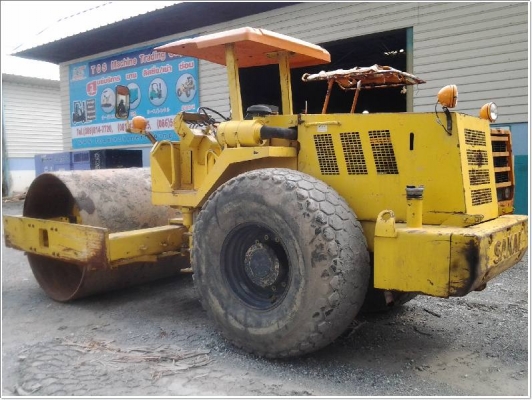 ขายราคาถูก รถบด SAKAI  SV 500  1 เพลา  สภาพร้อมใช้งานค่ะ  ติดต่อสอบถามได้เลยค่ะ 087-3310254  เจี๊ยบค่ะ