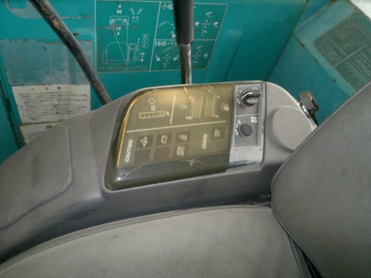 รถขุดเล็ก KOMATSU PC20-7 มีไลน์หัวเจาะ แทร็กเหล็ก สภาพดี ใช้งานได้เลย รถนอกนำเข้าจากญี่ปุ่น ไม่เคยใช้ในไทย ติดต่อ มานะ 085-9049669