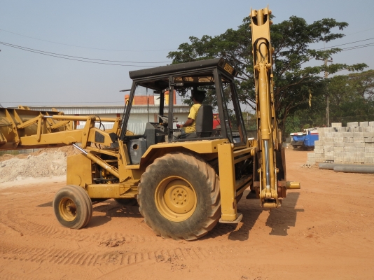 รถหน้าตักหลังขุด JCB 3CX BackHOE รถสวย รถมือสองนอก พร้อมใช้งาน รถหน้าตักหลังขุด JCB 3CX BackHOE รถสวย รถมือสองนอก พร้อมใช้งาน