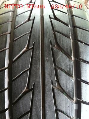 เศษ NITTO NT555 245/45/18 หนึ่งเส้น 245/40/18 หนึ่งเส้น