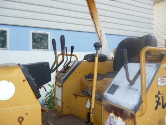 ขายรถดันดินนำเข้า D20P-6 สภาพดีเยี่ยม  เครื่องพร้อมใช้งาน  สนใจติดต่อสอบถามราคาได้ที่ 082-3420501 เจี๊ยบค่ะ