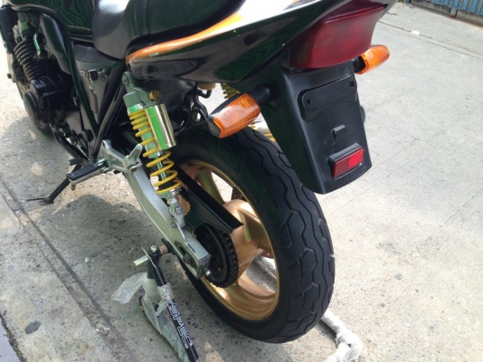 **** ขาย cb400  ปี96  ไมล์ 3 ลูก  ท่อสูตร  อินวอยแท้ (ถูกที่สุด) ****