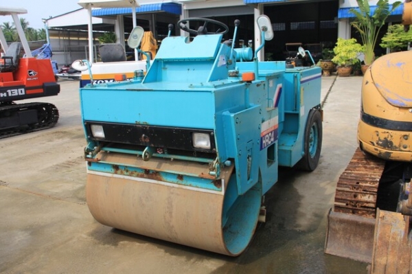 มือสองญี่ปุ่นนำเข้าเอง รถบด Bomag HRC4 มือสองญี่ปุ่นแท้ สภาพดี ทำสีแล้ว รถพร้อมใช้ ราคาคุยกันได้ มีบริการขนส่ง มือสองญี่ปุ่นนำเข้าเอง รถบด Bomag HRC4 มือสองญี่ปุ่นแท้ สภาพดี ทำสีแล้ว รถพร้อมใช้ ราคาคุยกันได้ มีบริการขนส่ง