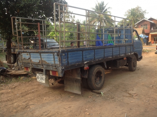 ขาย 6 ล้อ TOYOTA. ไดน่า รุ่น หนุ่มทางหลวง สภาพเดิมบาง คัชซีสวย เครื่อง อีซูซุ 100 แรง ฝาดำ วางใหม่ สภาพดี  พร้อมใช้งาน