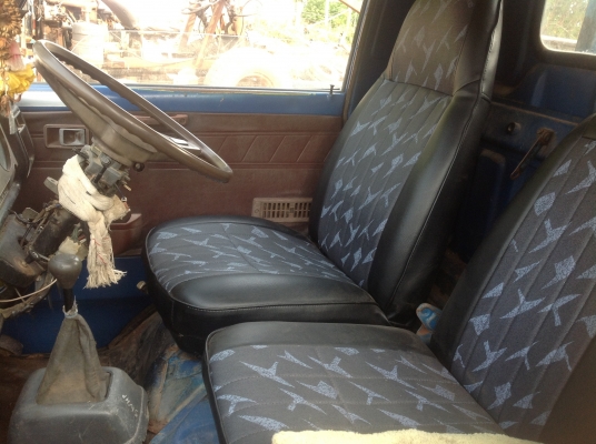 ขาย 6 ล้อ TOYOTA. ไดน่า รุ่น หนุ่มทางหลวง สภาพเดิมบาง คัชซีสวย เครื่อง อีซูซุ 100 แรง ฝาดำ วางใหม่ สภาพดี  พร้อมใช้งาน