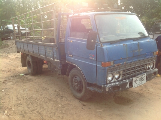 ขาย 6 ล้อ TOYOTA. ไดน่า รุ่น หนุ่มทางหลวง สภาพเดิมบาง คัชซีสวย เครื่อง อีซูซุ 100 แรง ฝาดำ วางใหม่ สภาพดี  พร้อมใช้งาน
