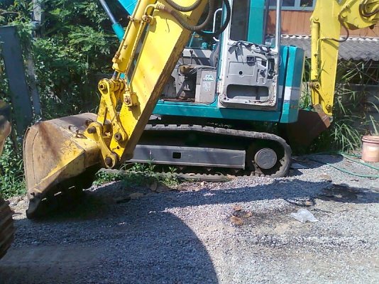 ขายด่วน!..รถแบคโฮ KOBELCO SK60 M3  มีลายหัวแย๊ก รถสวย ทรงดี เก่าญี่ปุ่น รุ่นพิเศษ จัดไฟแน๊นซ์ได้มากถึง 5 แสนบาท.
