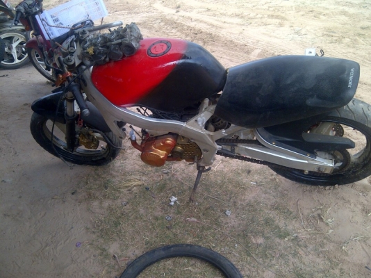 4 สูบ 6500 หกพันห้า