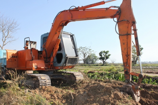 ขายแบคโฮ HITACHI EX60-3 เครื่อง NISSAN BD30 สภาพดีใช้งานอยู่ทุกวัน 086-1171671 (สุรศักดิ์)