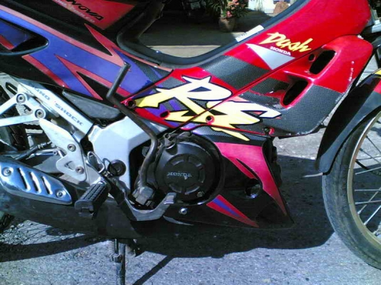 ขายโนวาอาร์เอาแดชเล่มทะเบียนพร้อมชุดโอนเครื่องดีภาษียังไม่ขาดเกินอะไหล่เดิมขาย 9000 บาท